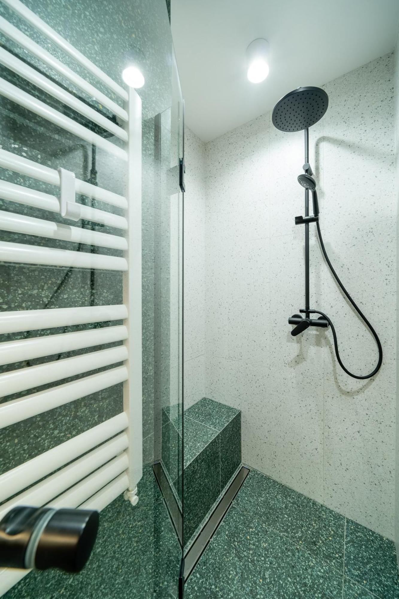 Apartamenty Stara Warszawska 43 Olsztyn  Oda fotoğraf